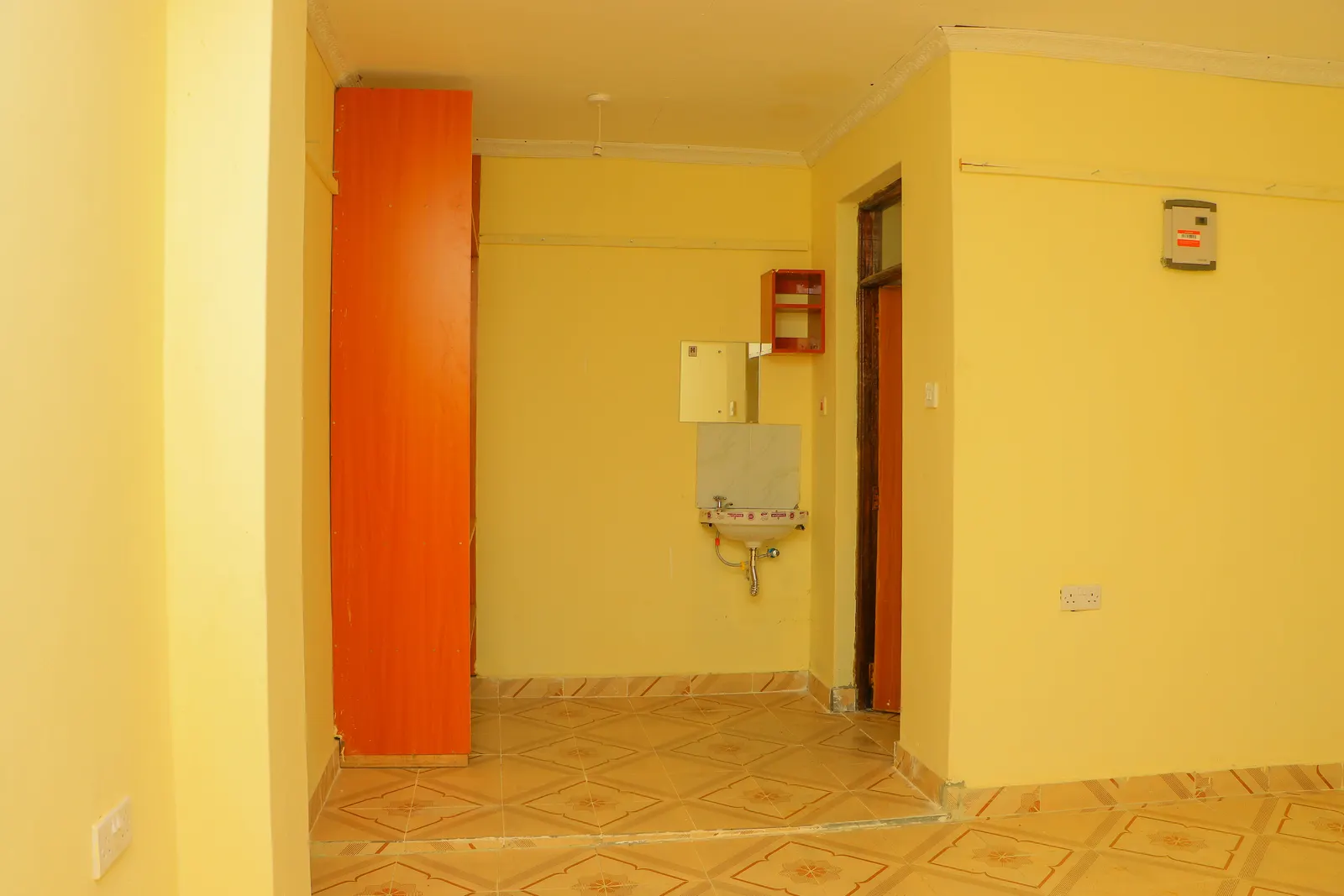 Summit Towers photo 32