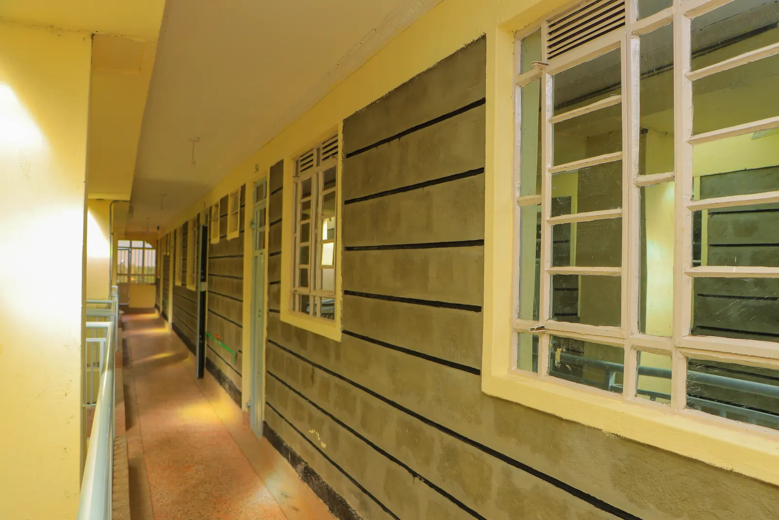 Summit Towers photo 38
