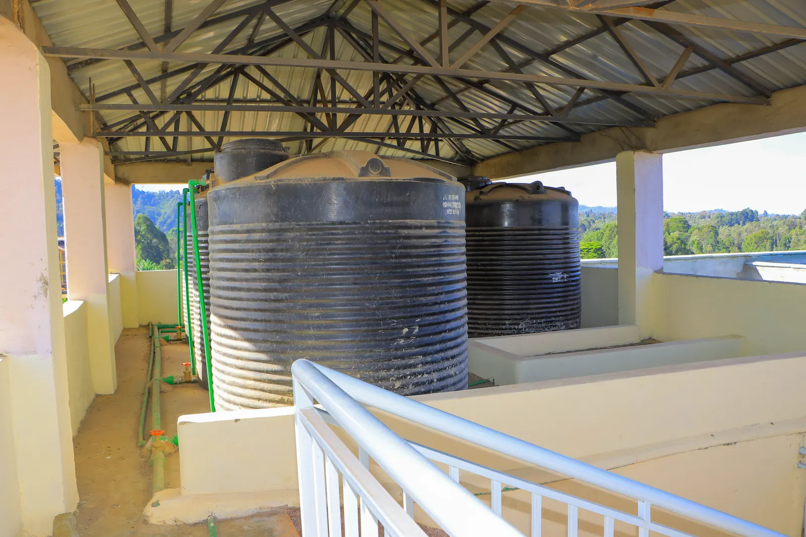 Summit Towers photo 47