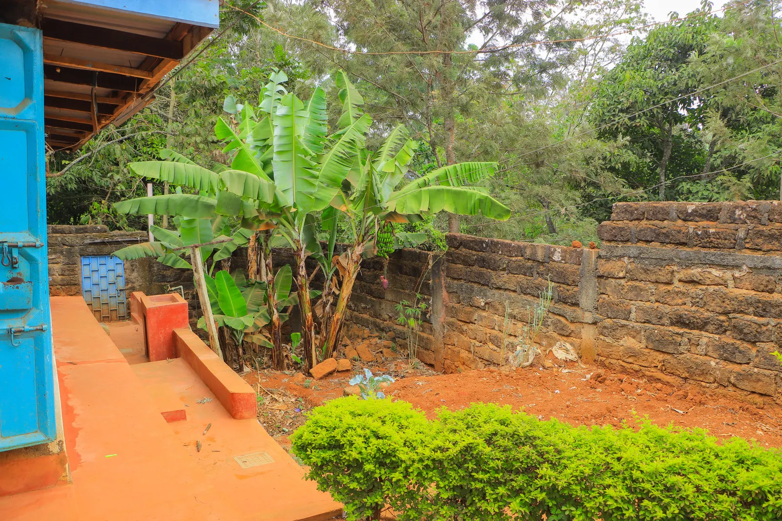Hillside Close photo 9