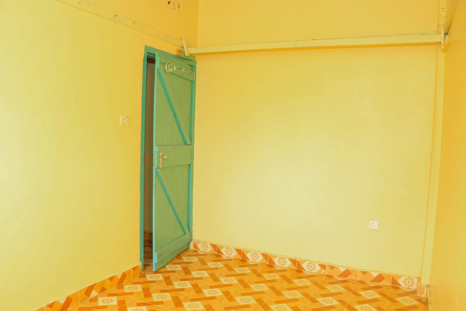 Kamara Heights photo 14
