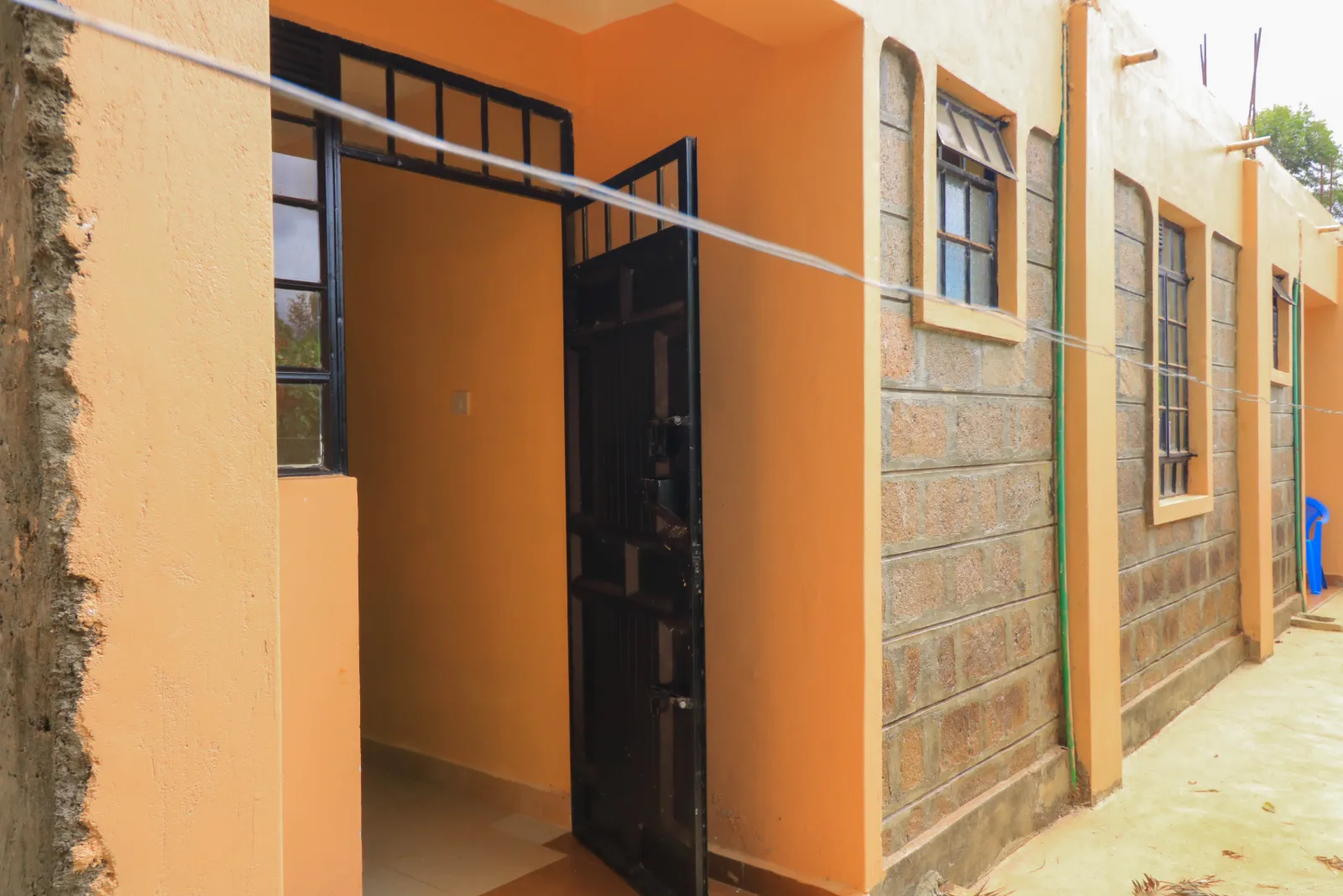 Kirurumwe 1b photo