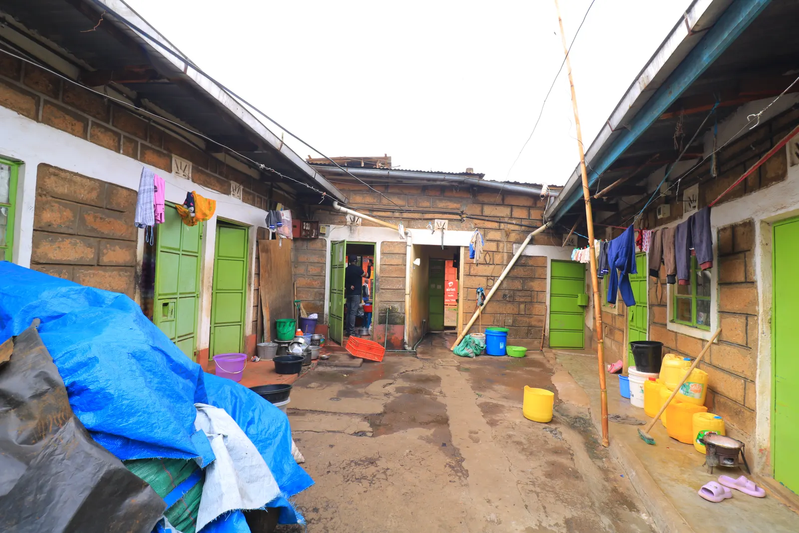 Market Row photo 6